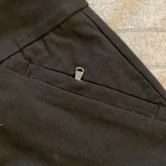 Reitmans Straight leg, stretch pants - Picture 3 of 6